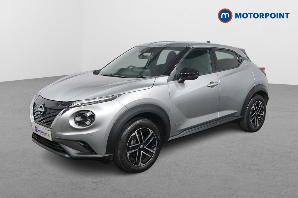 Nissan Juke N-Connecta Automatic Petrol-Electric Hybrid SUV - Stock Number (1548751) - Passenger side front corner