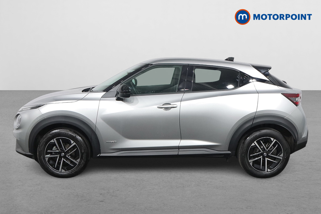 Nissan Juke N-Connecta Automatic Petrol-Electric Hybrid SUV - Stock Number (1548751) - Passenger side