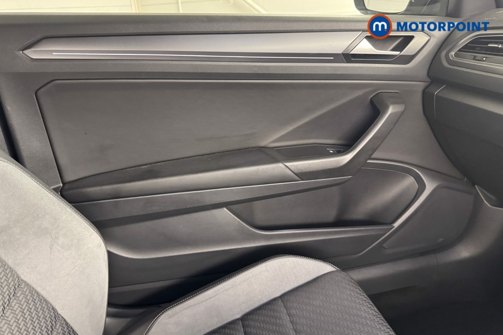 Volkswagen T-Roc R-Line Automatic Petrol Convertible - Stock Number (1548864) - 11th supplementary image