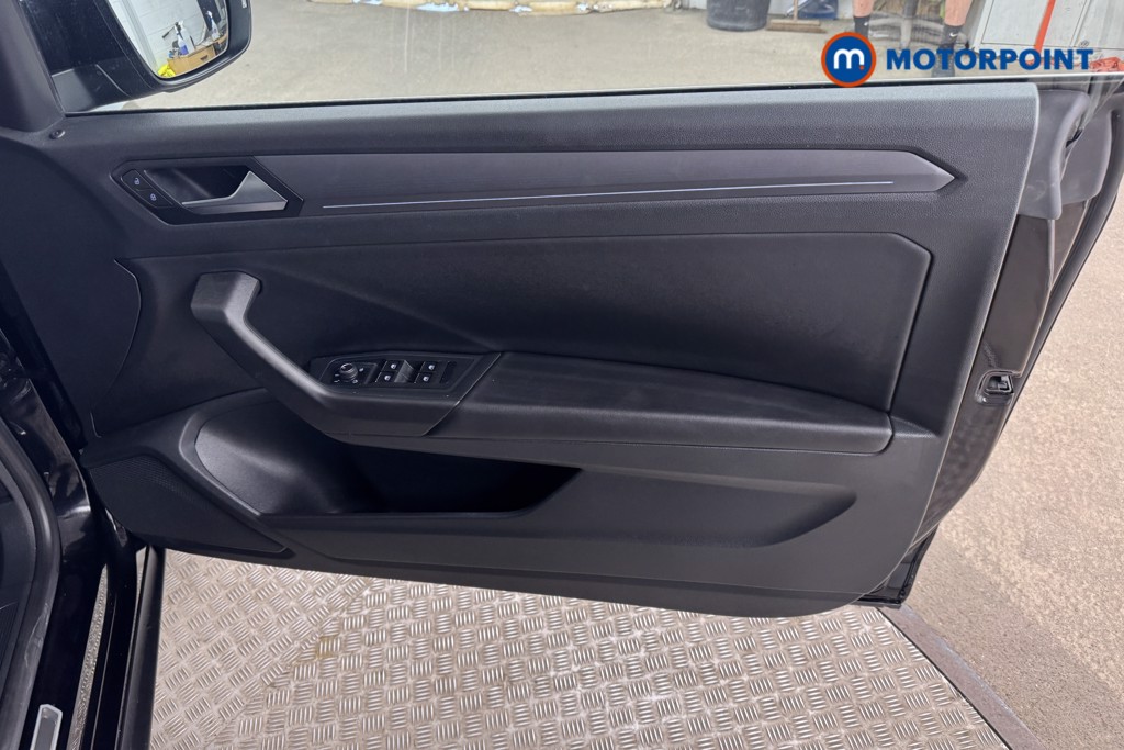 Volkswagen T-Roc R-Line Automatic Petrol Convertible - Stock Number (1548864) - 14th supplementary image