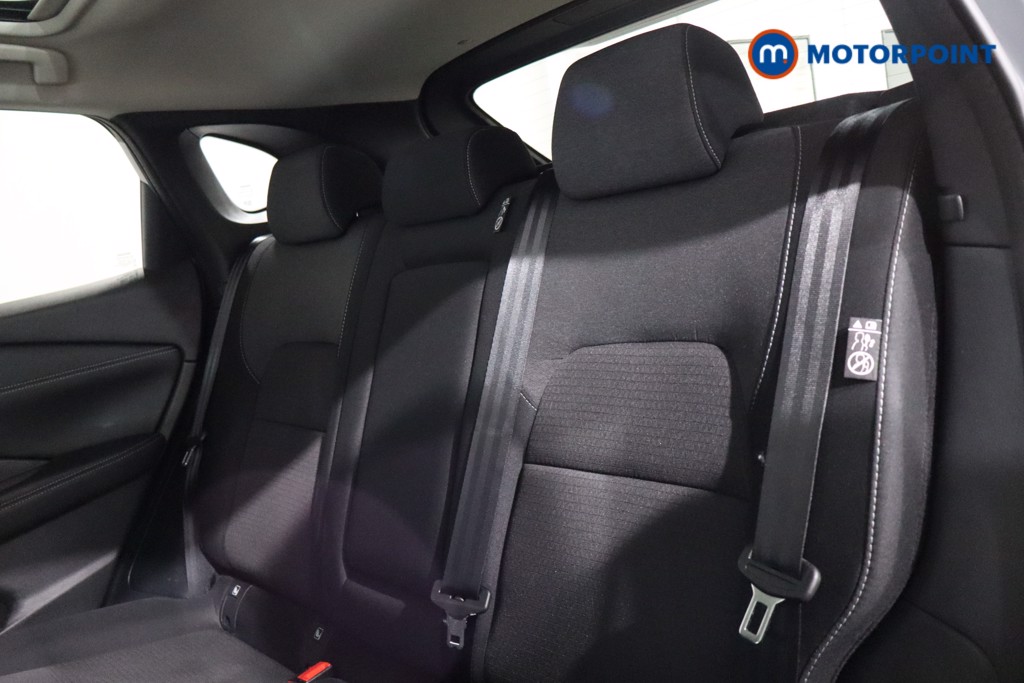 Nissan Qashqai N-Connecta Manual Petrol SUV - Stock Number (1517418) - 5th supplementary image