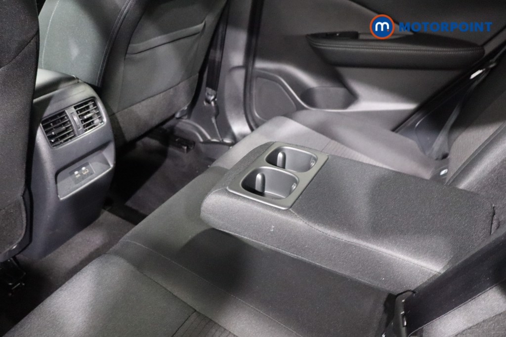 Nissan Qashqai N-Connecta Manual Petrol SUV - Stock Number (1517418) - 17th supplementary image