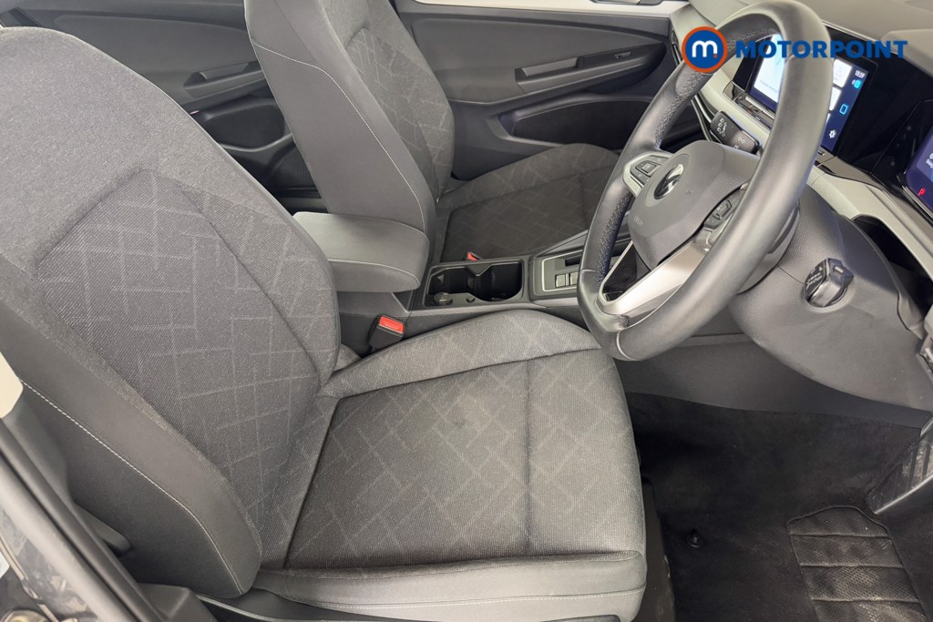 Volkswagen Golf Life Automatic Petrol Hatchback - Stock Number (1532452) - 5th supplementary image