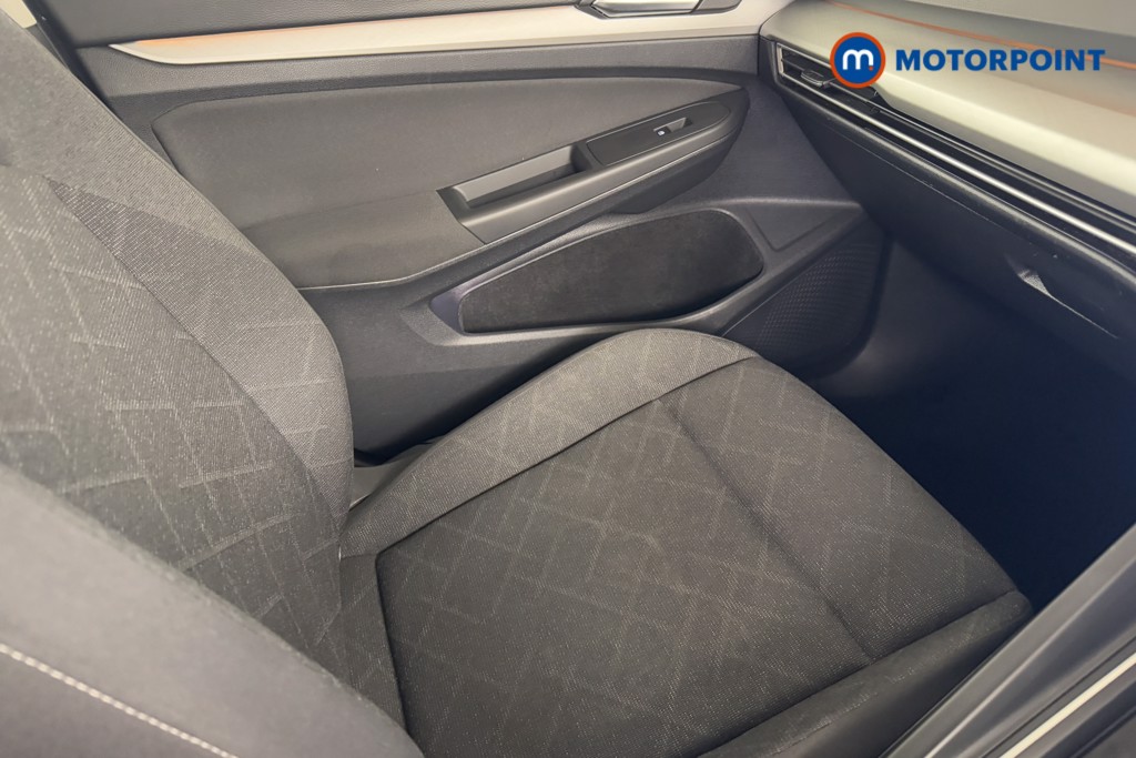 Volkswagen Golf Life Automatic Petrol Hatchback - Stock Number (1532452) - 11th supplementary image