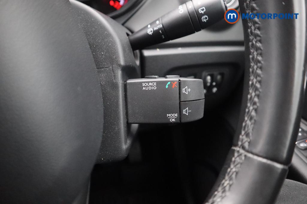 Renault Captur Dynamique S Nav Manual Petrol SUV - Stock Number (1532557) - 16th supplementary image