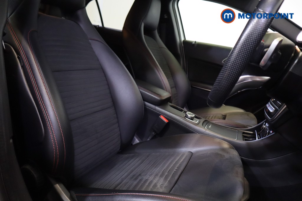 Mercedes-Benz GLA Amg Line Automatic Petrol SUV - Stock Number (1533812) - 6th supplementary image