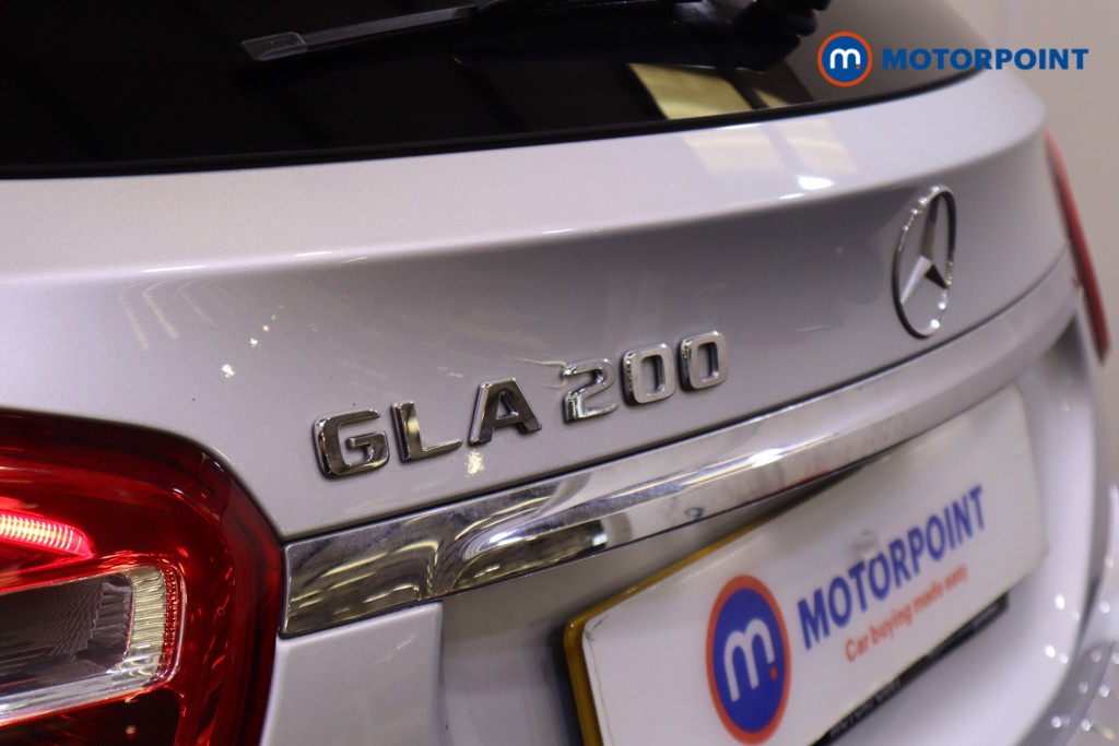 Mercedes-Benz GLA Amg Line Automatic Petrol SUV - Stock Number (1533812) - 32nd supplementary image