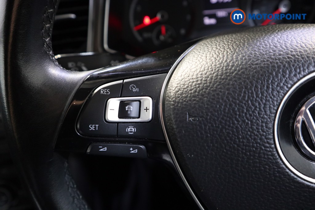 Volkswagen T-Roc Design Manual Petrol SUV - Stock Number (1534508) - 3rd supplementary image