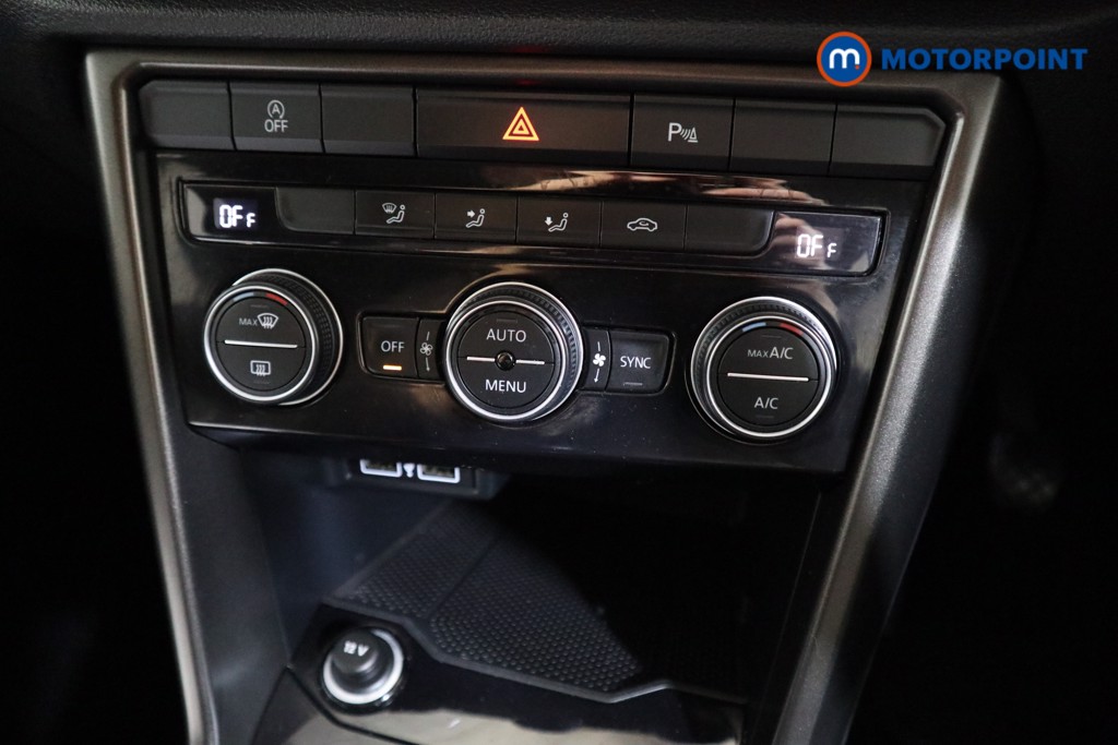 Volkswagen T-Roc Design Manual Petrol SUV - Stock Number (1534508) - 7th supplementary image