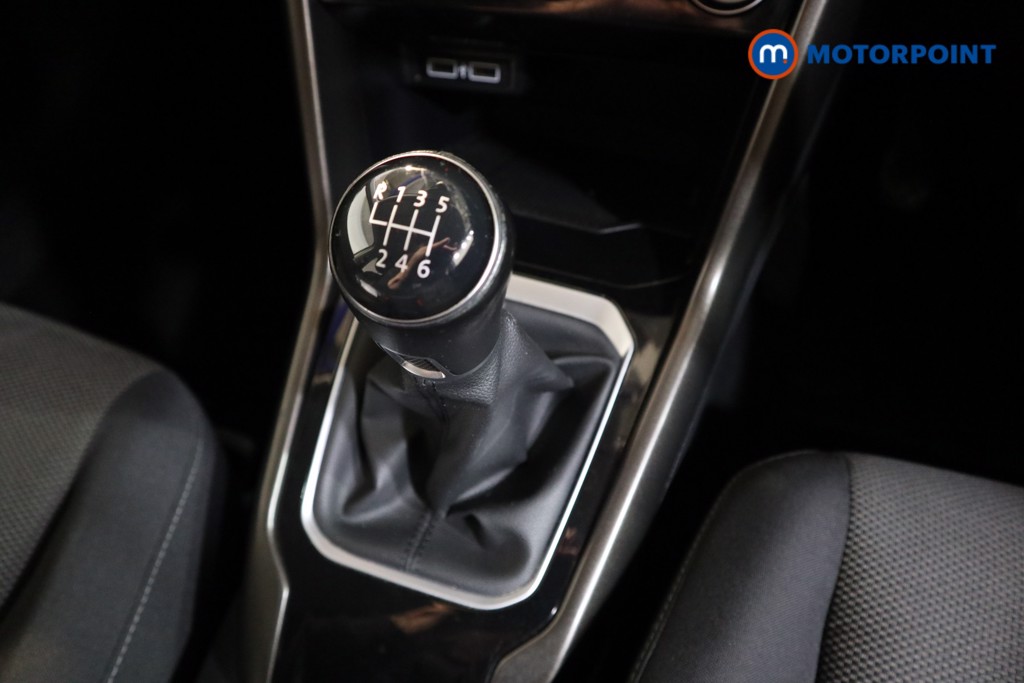 Volkswagen T-Roc Design Manual Petrol SUV - Stock Number (1534508) - 8th supplementary image