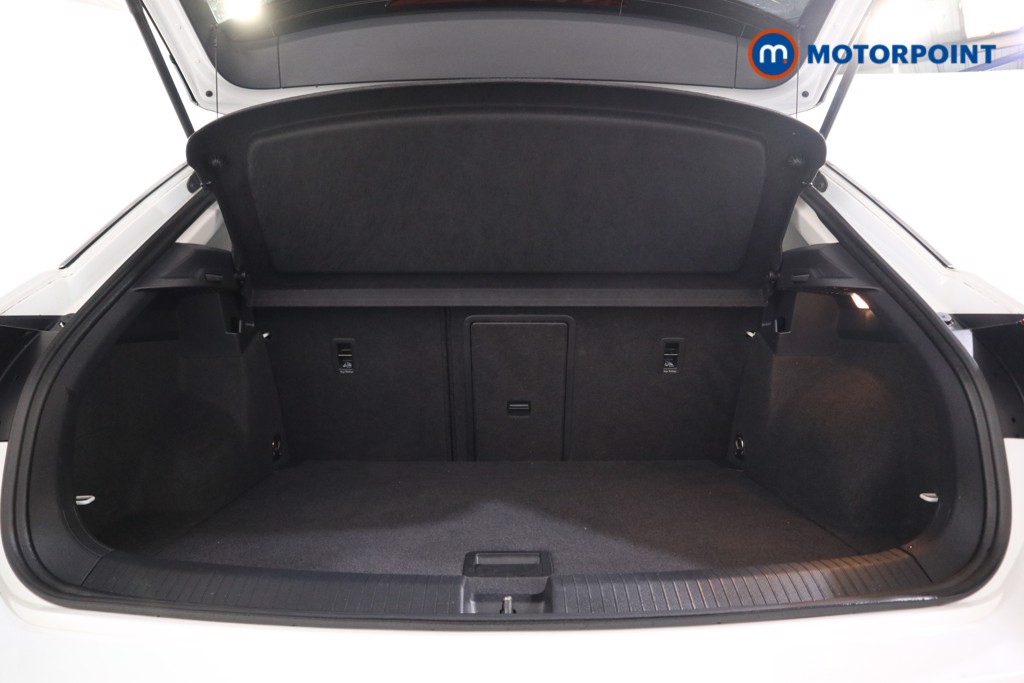 Volkswagen T-Roc Design Manual Petrol SUV - Stock Number (1534508) - 14th supplementary image