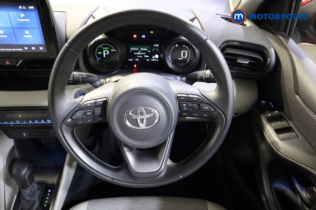 Toyota Yaris Excel Automatic Petrol-Electric Hybrid Hatchback - Stock Number (1534649) - 2nd supplementary image