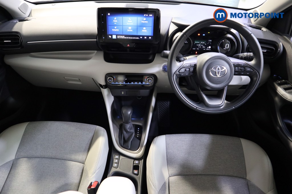 Toyota Yaris Excel Automatic Petrol-Electric Hybrid Hatchback - Stock Number (1534649) - 1st supplementary image