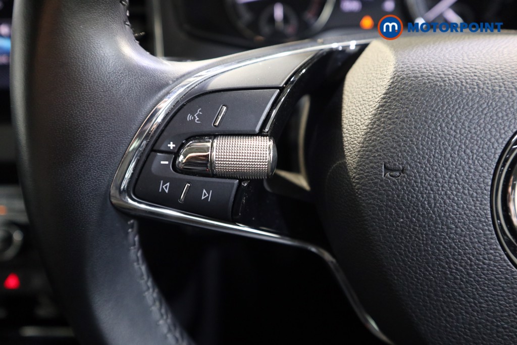 Skoda Karoq Se Technology Manual Petrol SUV - Stock Number (1535861) - 3rd supplementary image
