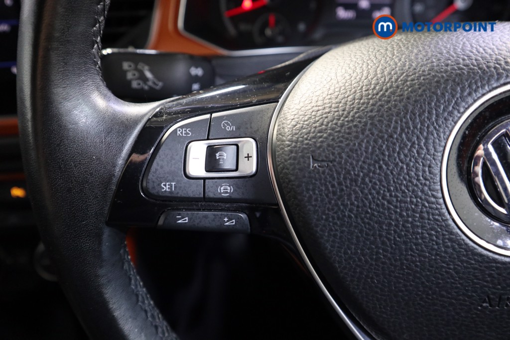 Volkswagen T-Roc Design Manual Petrol SUV - Stock Number (1536808) - 3rd supplementary image