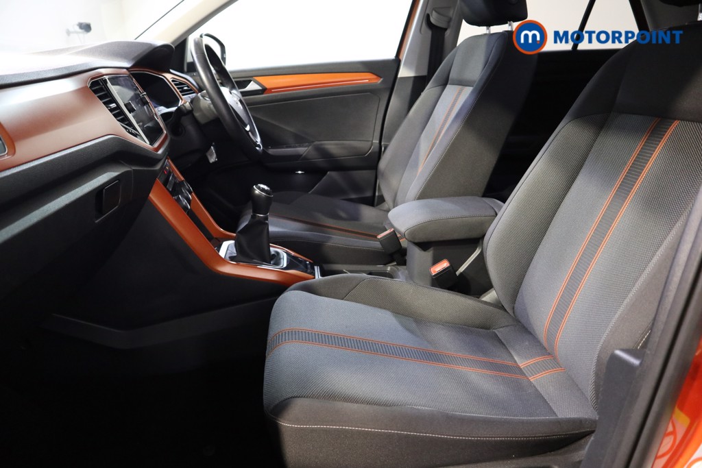 Volkswagen T-Roc Design Manual Petrol SUV - Stock Number (1536808) - 12th supplementary image