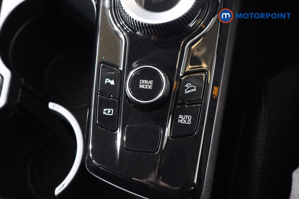 KIA Sportage 3 Automatic Petrol-Electric Hybrid SUV - Stock Number (1538252) - 7th supplementary image