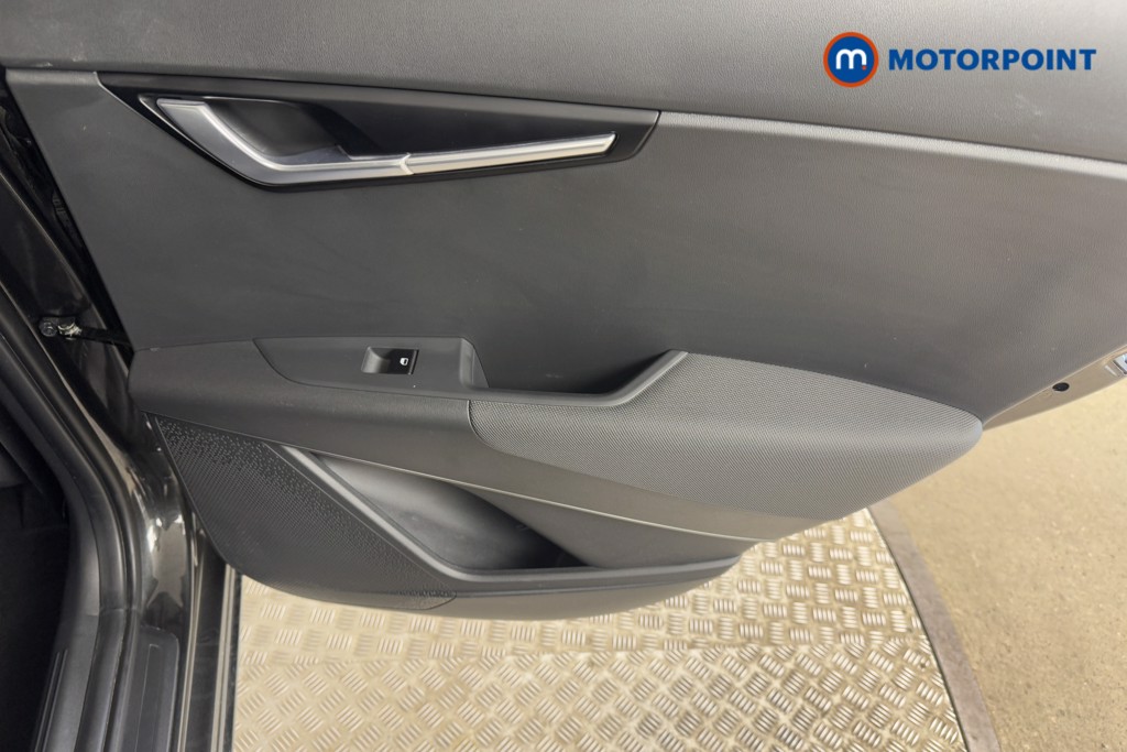 KIA Niro 3 Automatic Petrol-Electric Hybrid SUV - Stock Number (1538343) - 15th supplementary image