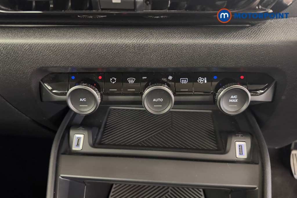 Citroen C4 Sense Plus Manual Diesel Hatchback - Stock Number (1538566) - 10th supplementary image