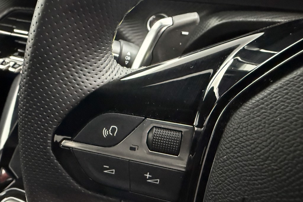 Peugeot 2008 GT Automatic Petrol SUV - Stock Number (1539495) - 3rd supplementary image
