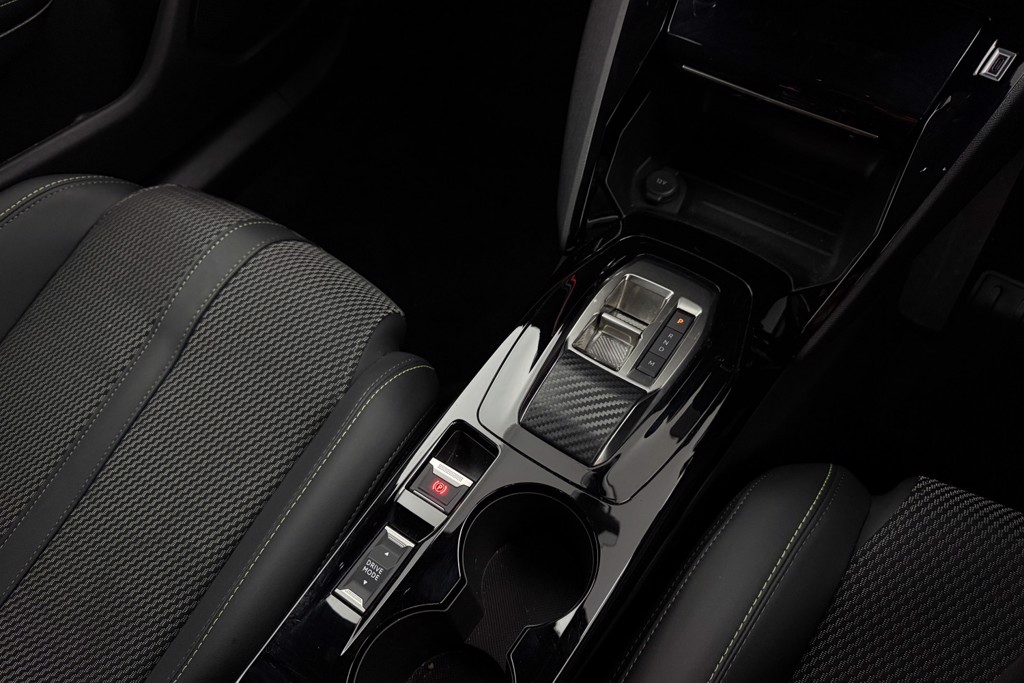 Peugeot 2008 GT Automatic Petrol SUV - Stock Number (1539495) - 12th supplementary image
