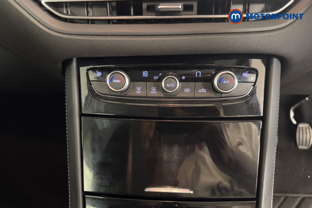 Vauxhall Grandland Ultimate Manual Petrol SUV - Stock Number (1539570) - 10th supplementary image