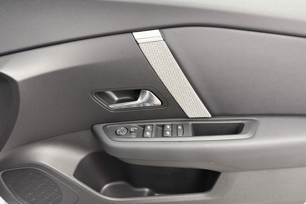 Citroen C4 X MAX Automatic Petrol Saloon - Stock Number (1539725) - 14th supplementary image