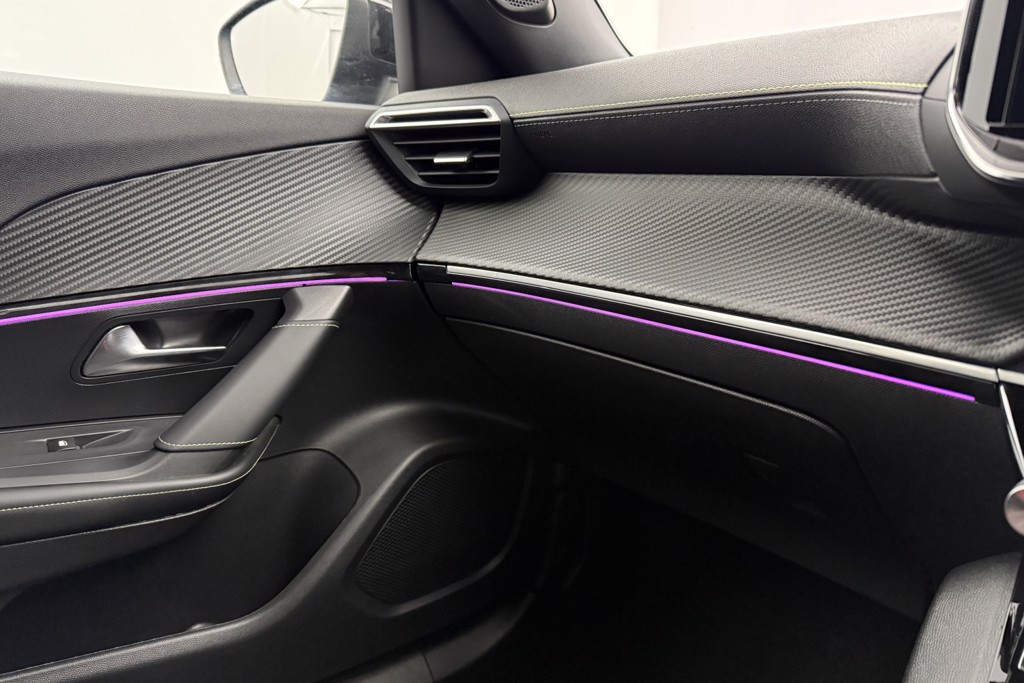 Peugeot 2008 GT Automatic Petrol SUV - Stock Number (1539735) - 12th supplementary image