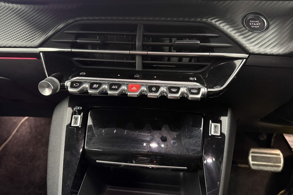 Peugeot 2008 GT Automatic Petrol SUV - Stock Number (1539737) - 11th supplementary image
