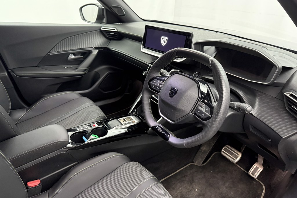 Peugeot 2008 GT Automatic Petrol SUV - Stock Number (1539737) - 1st supplementary image