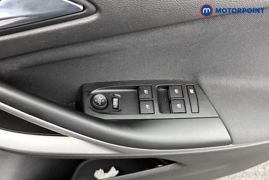 Vauxhall Astra Business Edition Nav Manual Diesel Estate - Stock Number (1540770) - 15th supplementary image