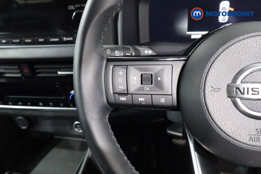 Nissan Qashqai N-Connecta Manual Petrol SUV - Stock Number (1541135) - 7th supplementary image