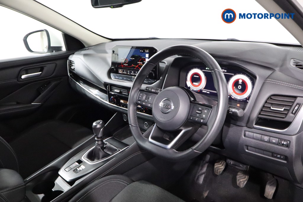 Nissan Qashqai N-Connecta Manual Petrol SUV - Stock Number (1541135) - 27th supplementary image