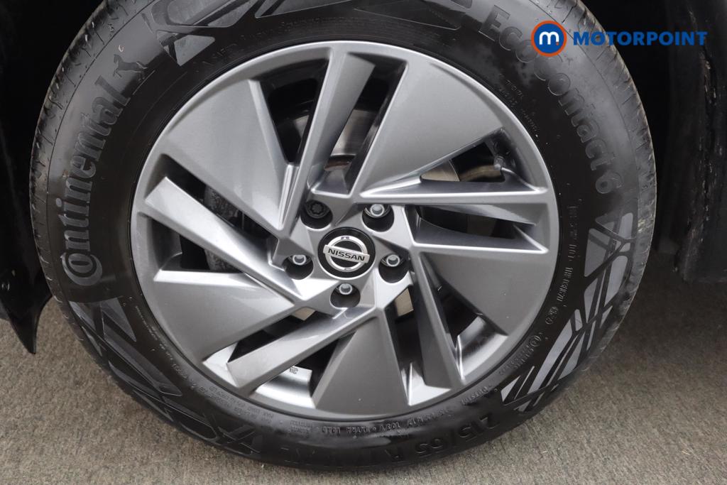 Nissan Qashqai Acenta Premium Manual Petrol SUV - Stock Number (1541345) - 12th supplementary image