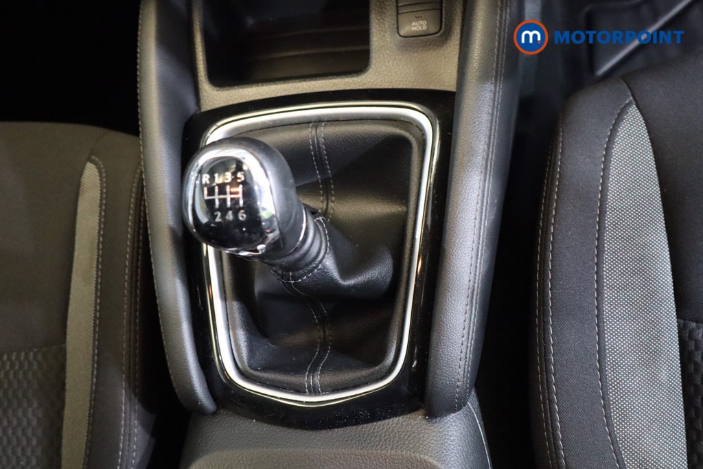 Nissan Qashqai Acenta Premium Manual Petrol SUV - Stock Number (1541385) - 4th supplementary image