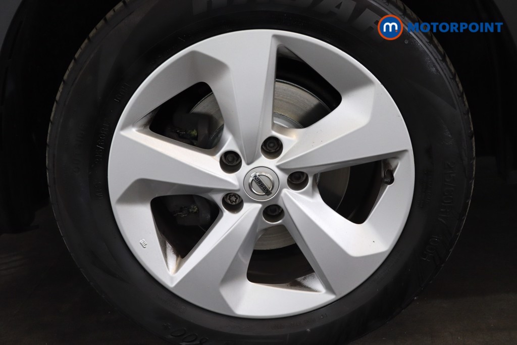 Nissan Qashqai Acenta Premium Manual Petrol SUV - Stock Number (1541385) - 12th supplementary image