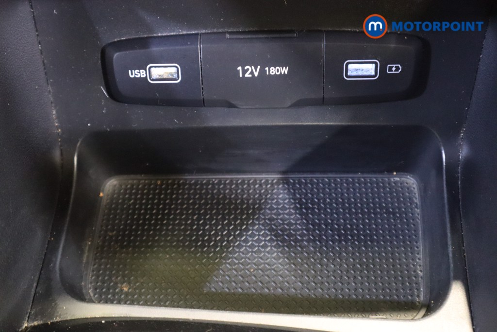 Hyundai Tucson Se Connect Manual Petrol SUV - Stock Number (1541402) - 20th supplementary image