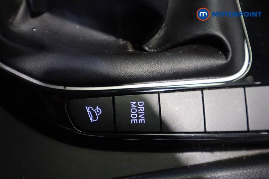 Hyundai Tucson Se Connect Manual Petrol SUV - Stock Number (1541402) - 21st supplementary image