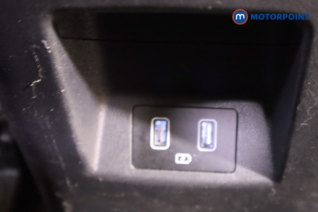 Hyundai Tucson Se Connect Manual Petrol SUV - Stock Number (1541402) - 28th supplementary image