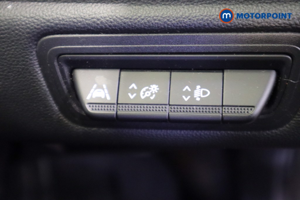 Renault Captur S Edition Manual Petrol SUV - Stock Number (1541680) - 14th supplementary image