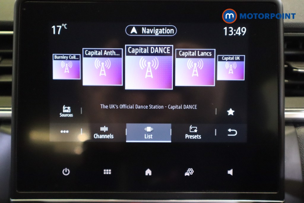 Renault Captur S Edition Manual Petrol SUV - Stock Number (1541680) - 20th supplementary image