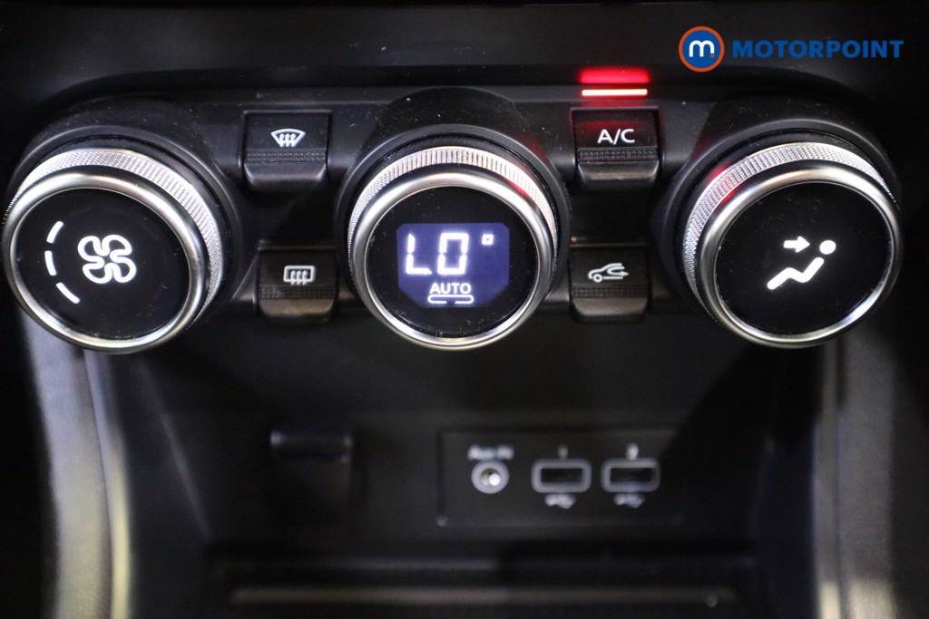 Renault Captur S Edition Manual Petrol SUV - Stock Number (1541680) - 21st supplementary image