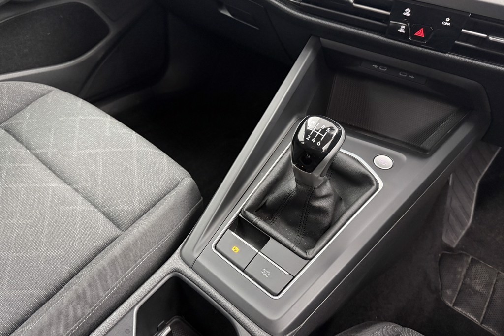 Volkswagen Golf Life Manual Petrol Hatchback - Stock Number (1541906) - 12th supplementary image