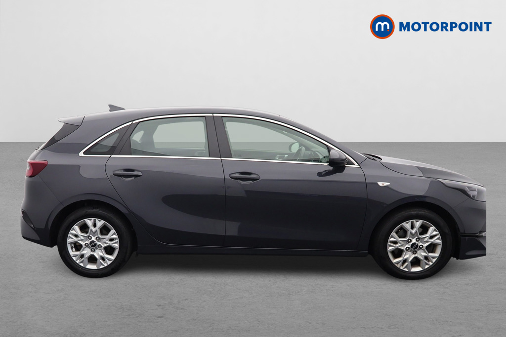 KIA Ceed 2 Manual Petrol Hatchback - Stock Number (1542430) - Drivers side