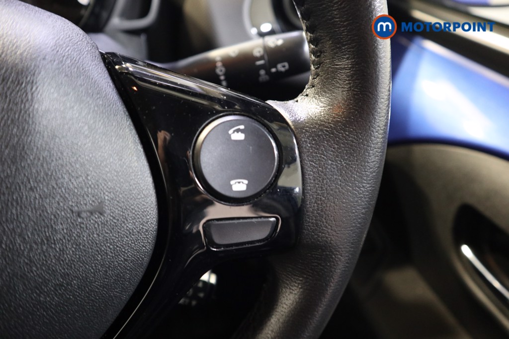 Peugeot 108 Allure Manual Petrol Hatchback - Stock Number (1542625) - 4th supplementary image