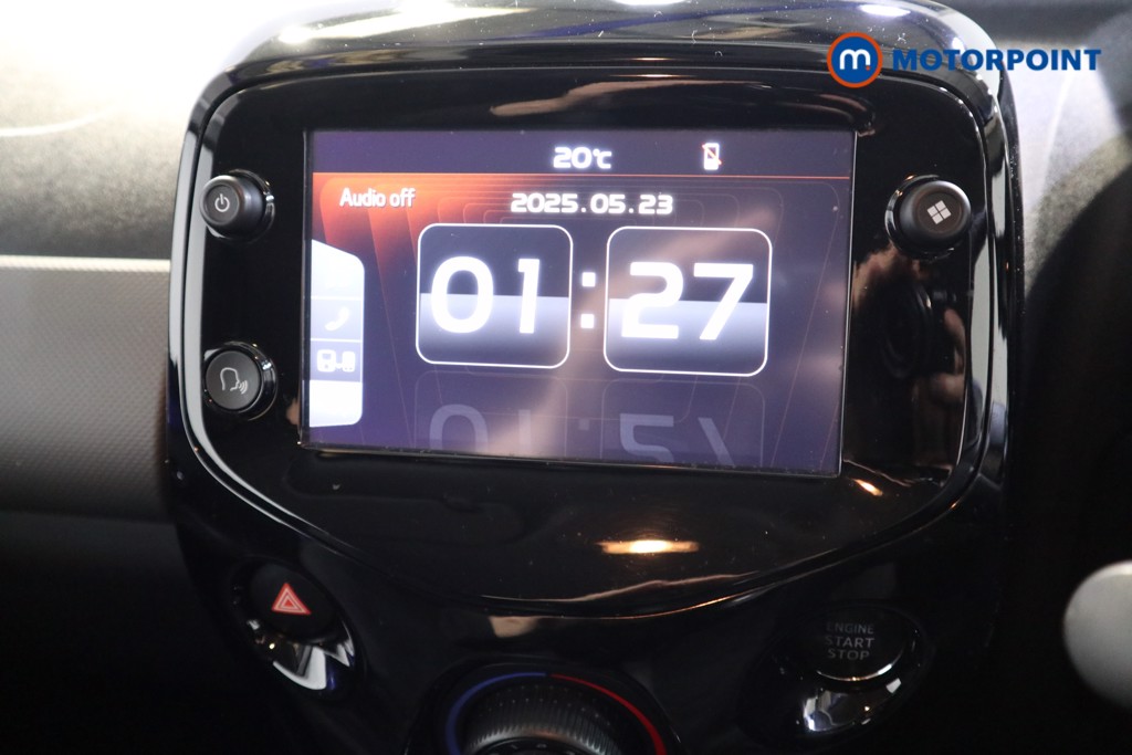 Peugeot 108 Allure Manual Petrol Hatchback - Stock Number (1542625) - 6th supplementary image