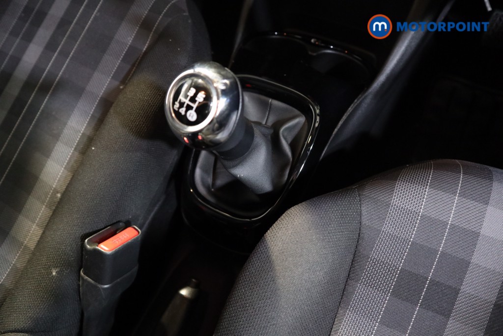 Peugeot 108 Allure Manual Petrol Hatchback - Stock Number (1542625) - 8th supplementary image