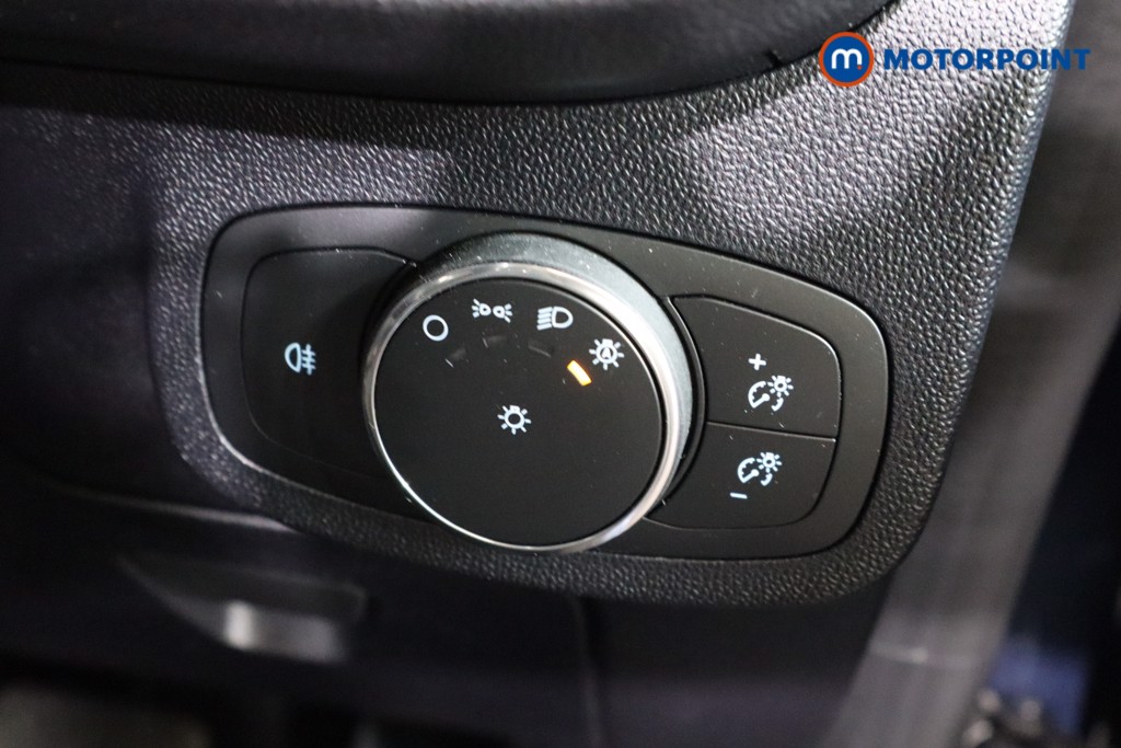 Ford Fiesta Titanium X Automatic Petrol-Electric Hybrid Hatchback - Stock Number (1542739) - 5th supplementary image