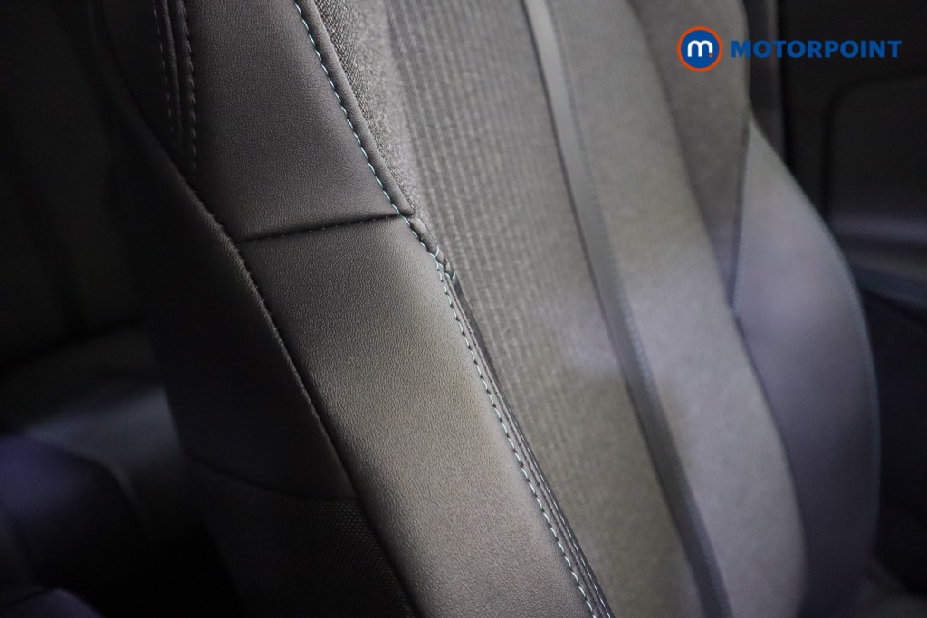 Peugeot 3008 Allure Premium Manual Diesel SUV - Stock Number (1542919) - 20th supplementary image