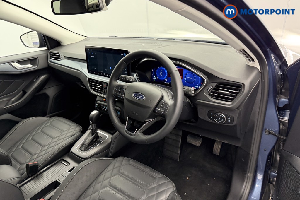 Ford Focus Active X Automatic Petrol-Electric Hybrid Estate - Stock Number (1543214) - 4th supplementary image